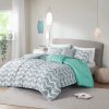 Twin/Twin XL Reversible Comforter Set in Grey White Aqua Teal Chevron Stripe