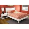 Full size Simple Platform Bed in White Finish - Modern Design